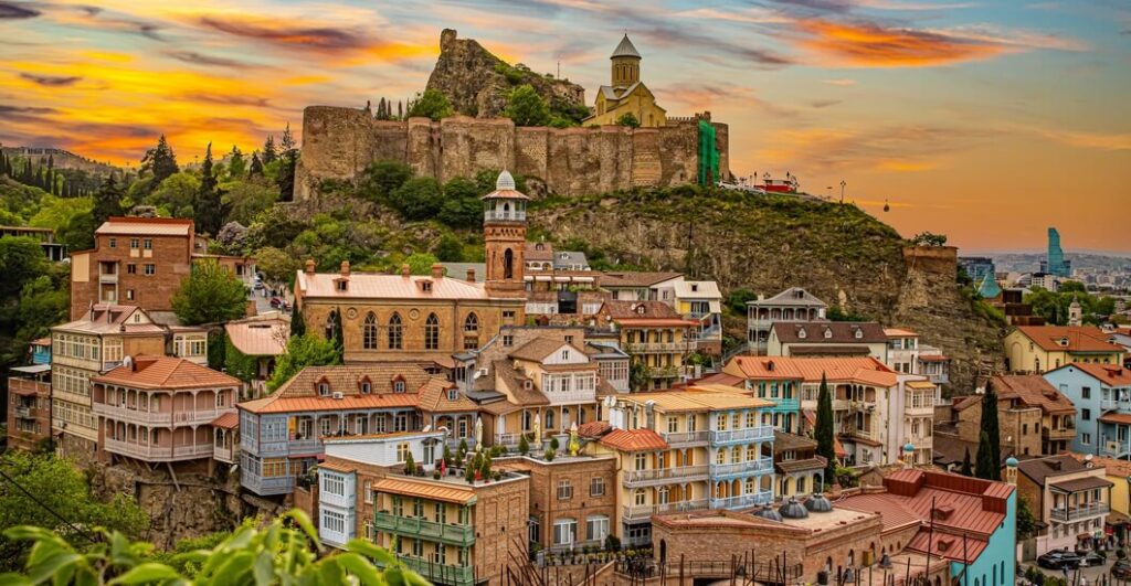 كم يكفي مصروف للعيش في جورجيا