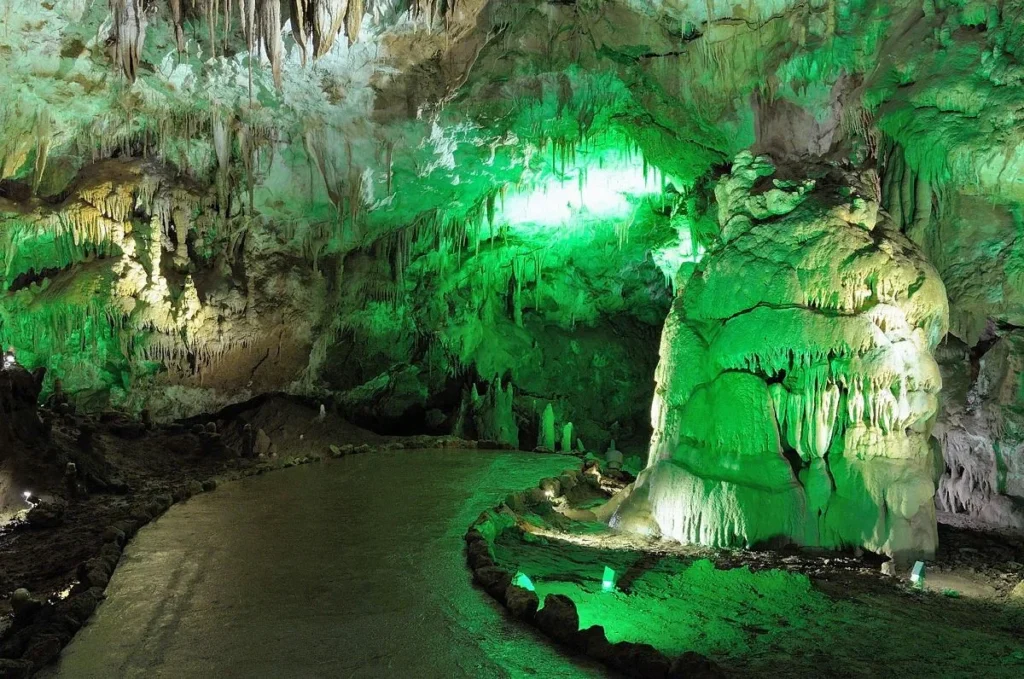  افضل الاماكن السياحية في كوتايسي 