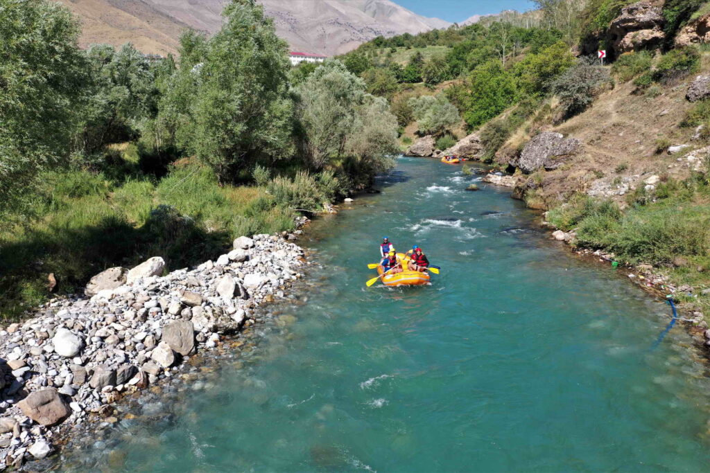 أنشطة-سياحية-في-غودواري