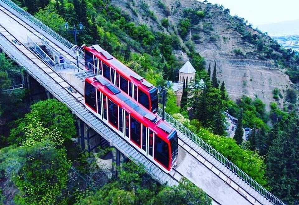 برنامج سياحي في جورجيا المسافرون العرب