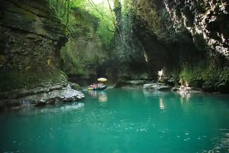 اكتشف كوتايسي جورجيا